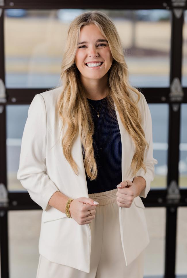 Photo of Lacey Buffaloe